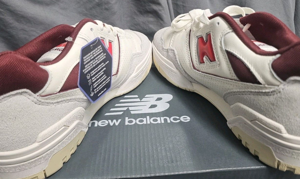 New Balance 550 Shoes Sea Salt Grey Red BB550EMR Men Size 8 New With Box