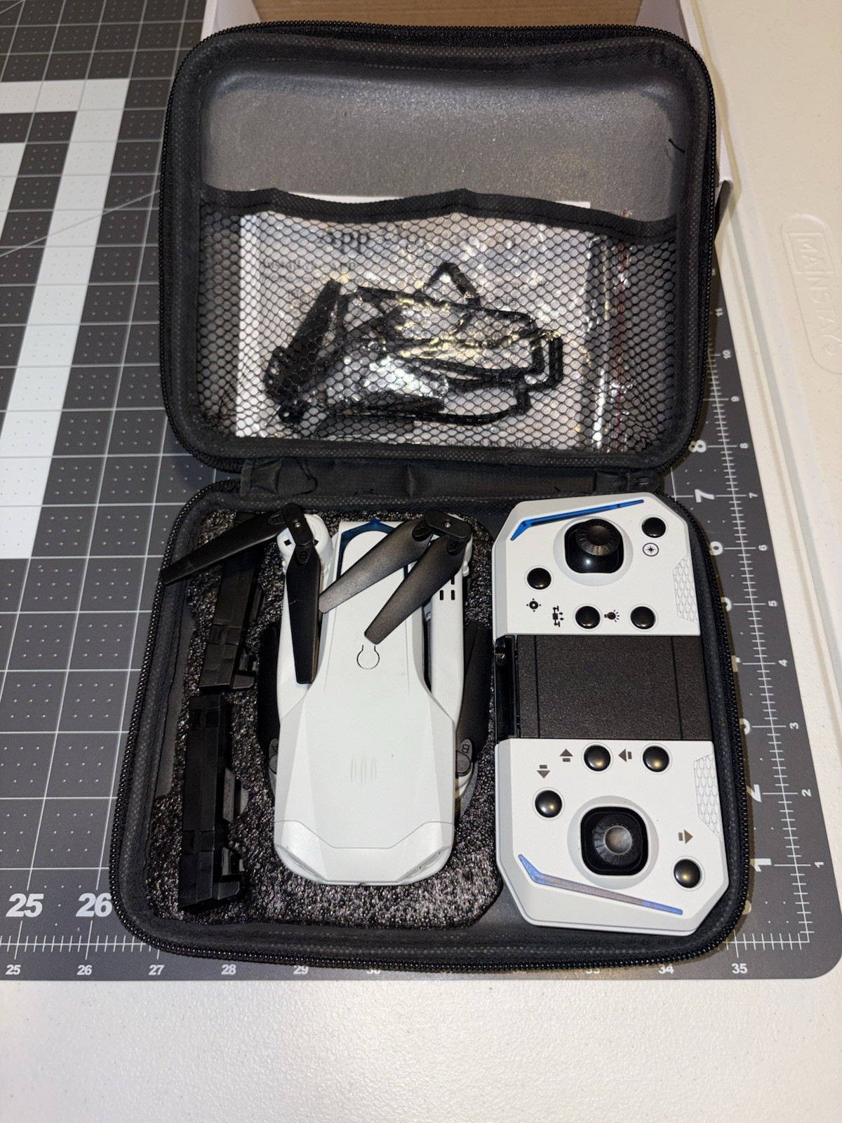 Camera DRONE Exploring The New World - WiFi - Ages 14+ - Smartphone Capability