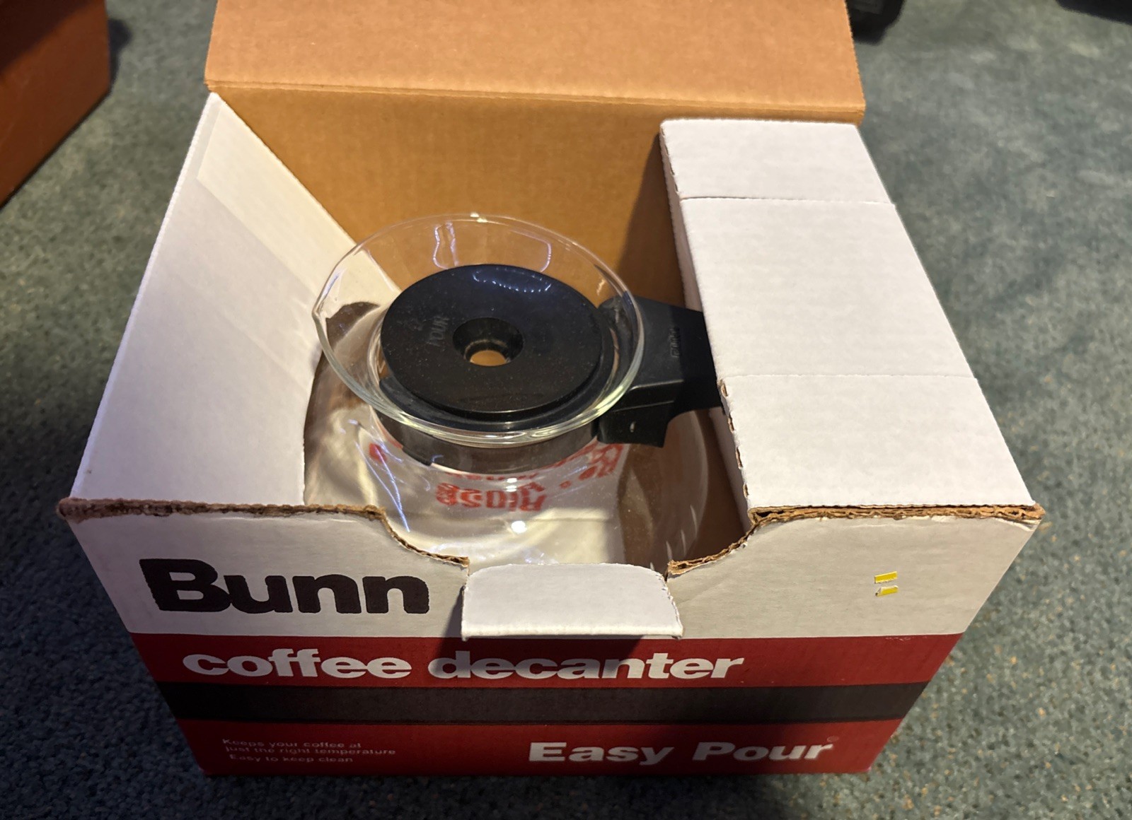 NEW BUNN COFFEE POT DECANTER EASY POUR GLASS