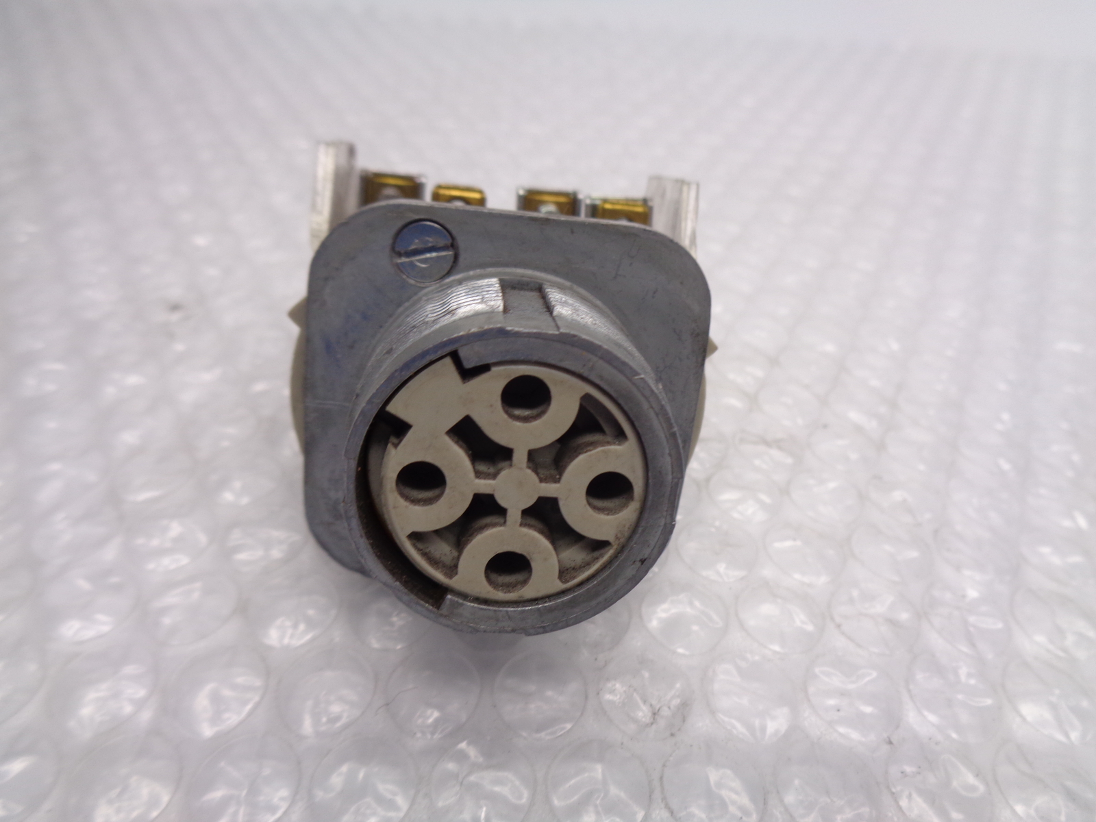 ALLEN BRADLEY 800T-H2 SER.T SELECTOR SWITCH (AS PICTURED) UNMP