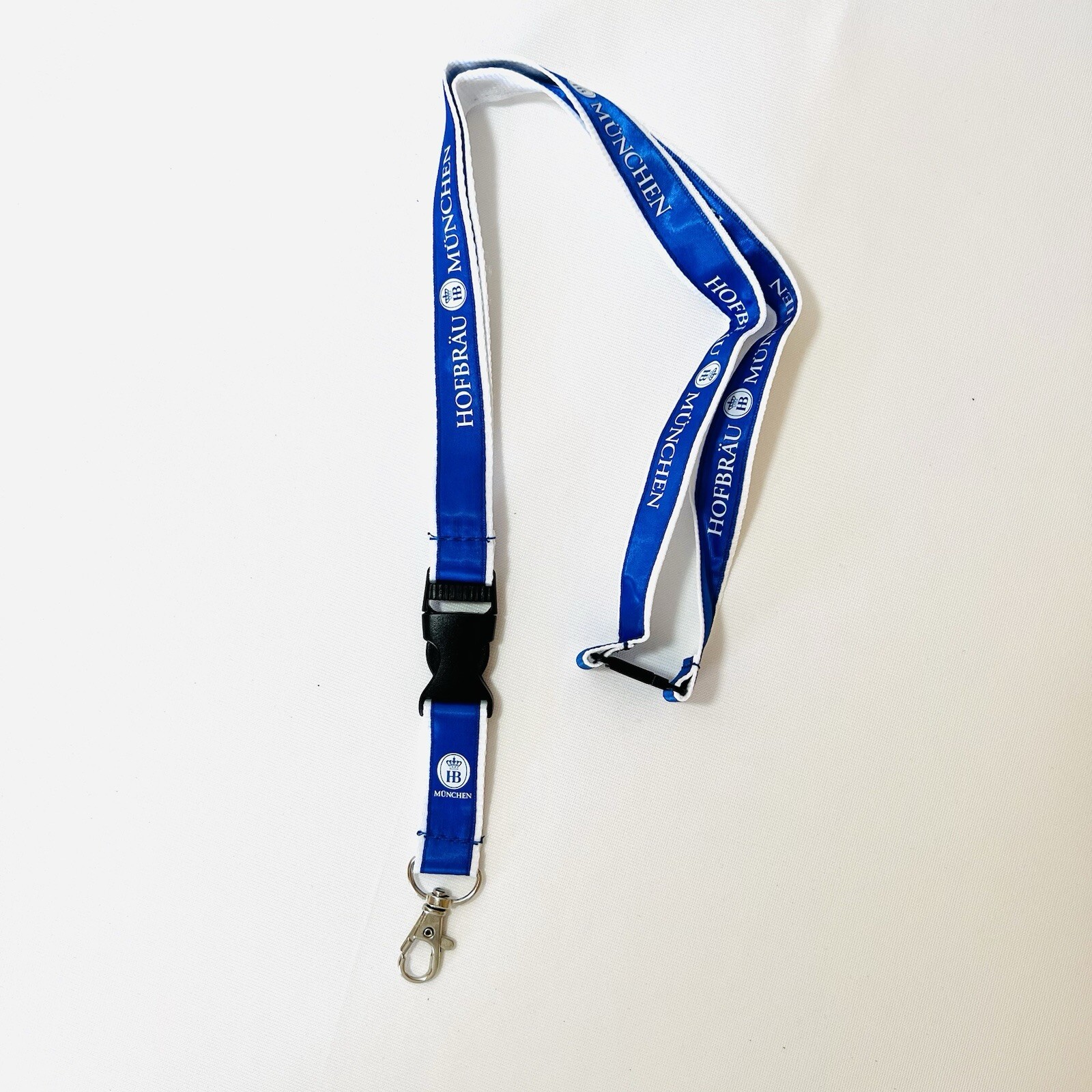 NEW Hofbrau Hofbrauhaus HB Brewery Blue /White Piping with Clips Lanyard Germany
