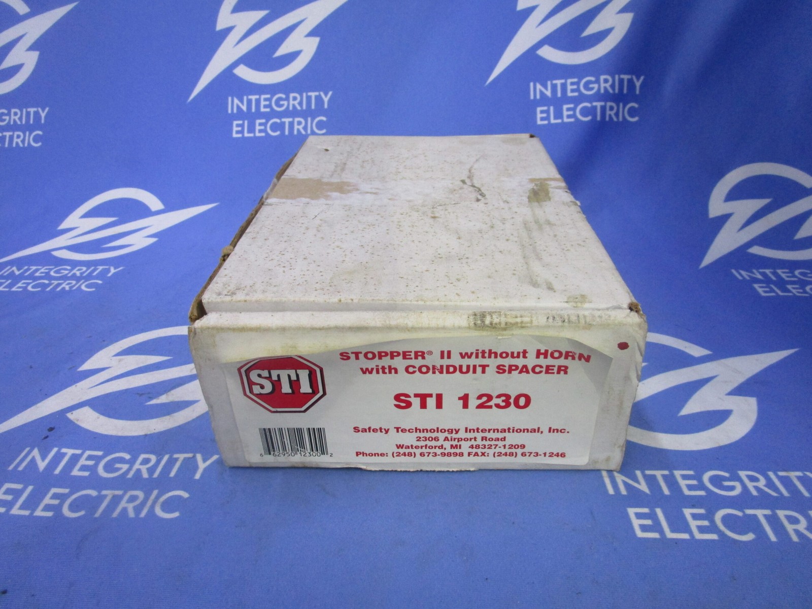 NIB STI STOPPER II PULL STATION COVER WITHOUT HORN STI-1230 W/SPACER 1 Y WARRANT
