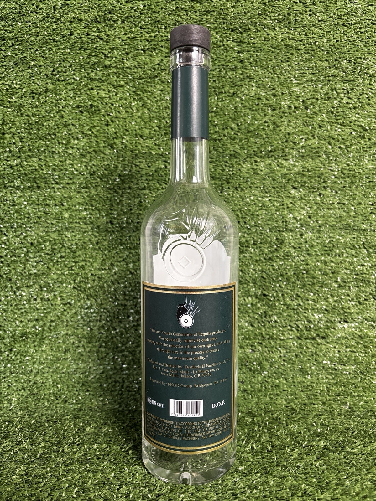 G4 Reposado Tequila Decorative Decanter Bottle
