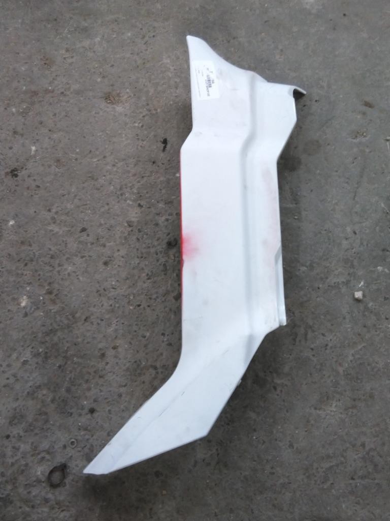 For 2009 STERLING A9500 COWL Right ,  MN