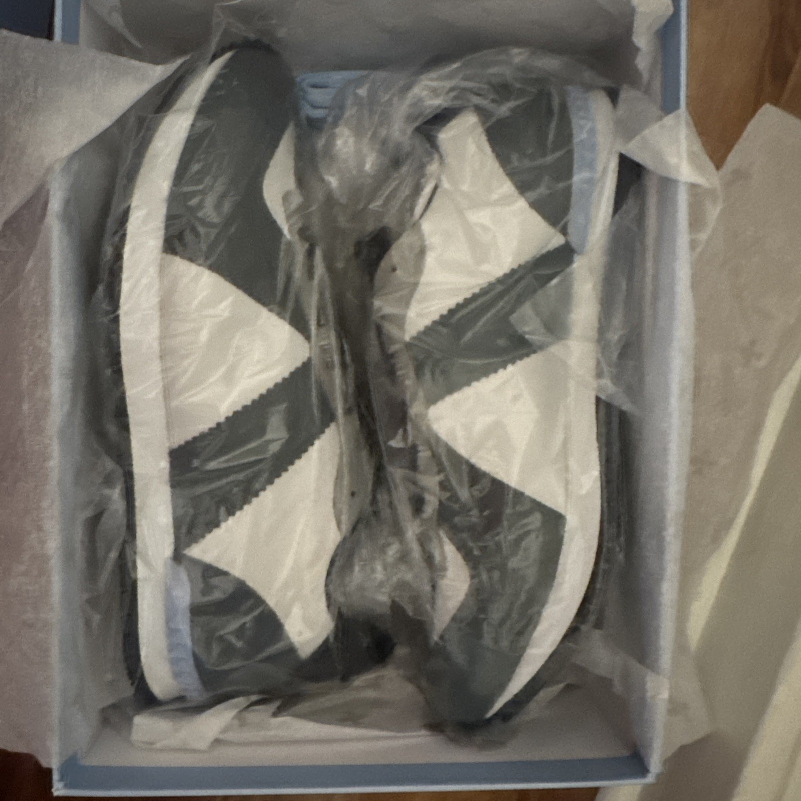 NIB Greyson Coy wolf Runner Golf Shoes Comfy