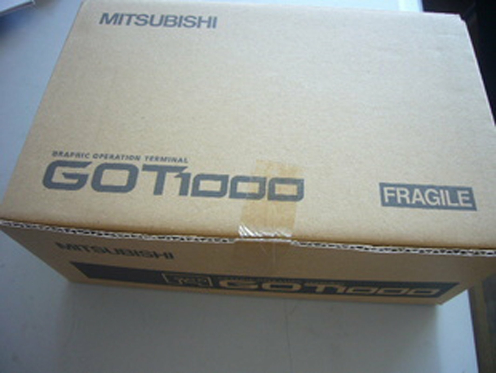 1PC MITSUBISHI HMI GT1575-VNBD Panel GT1575VNBD New In Box Expedited Shipping