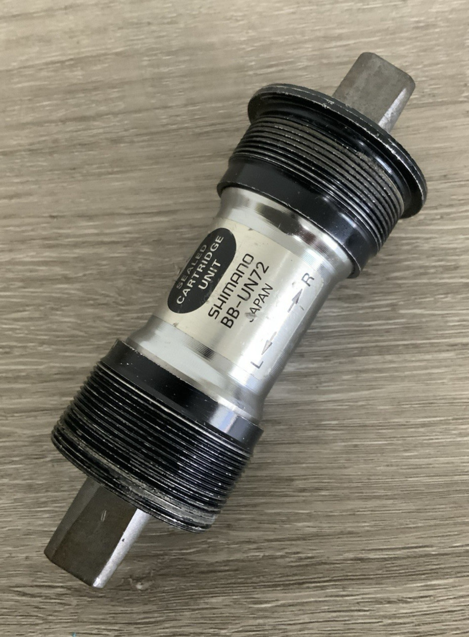SHIMANO SEALED BOTTOM BRACKET 68-111 MM BRITISH THREADING MODEL UN72