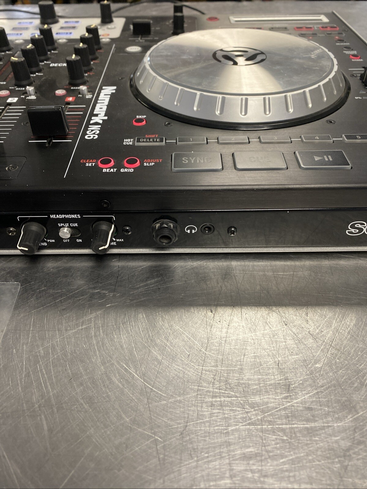 Numark NS6 4 Channel DJ Controller Untested
