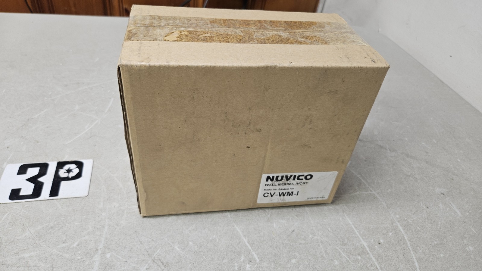 NUVICO Wall Mount Ivory CV-WM-1