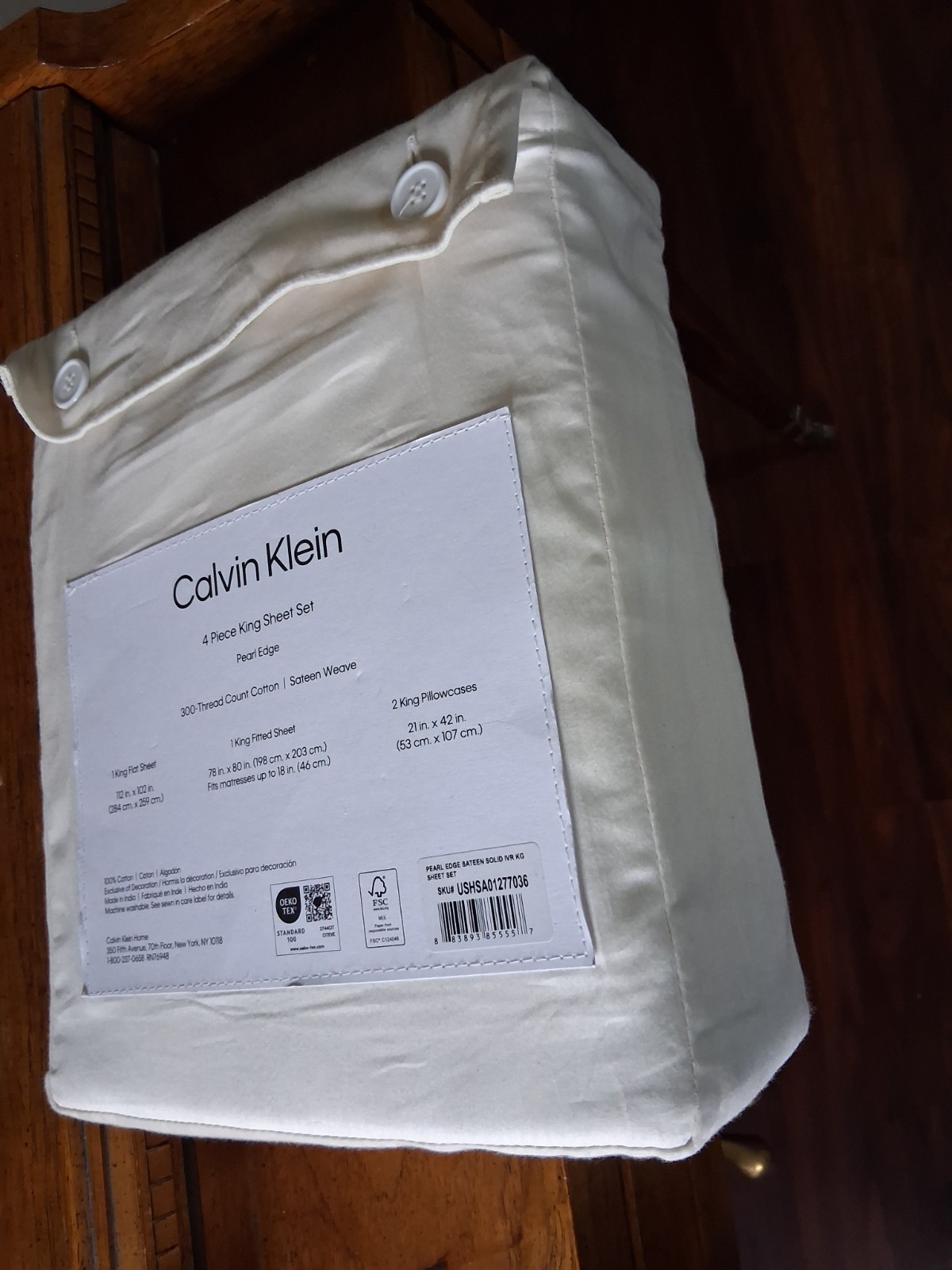 Calvin Klein IVORY KING 100% Cotton SATEEN Weave 4PC Sheet Set
