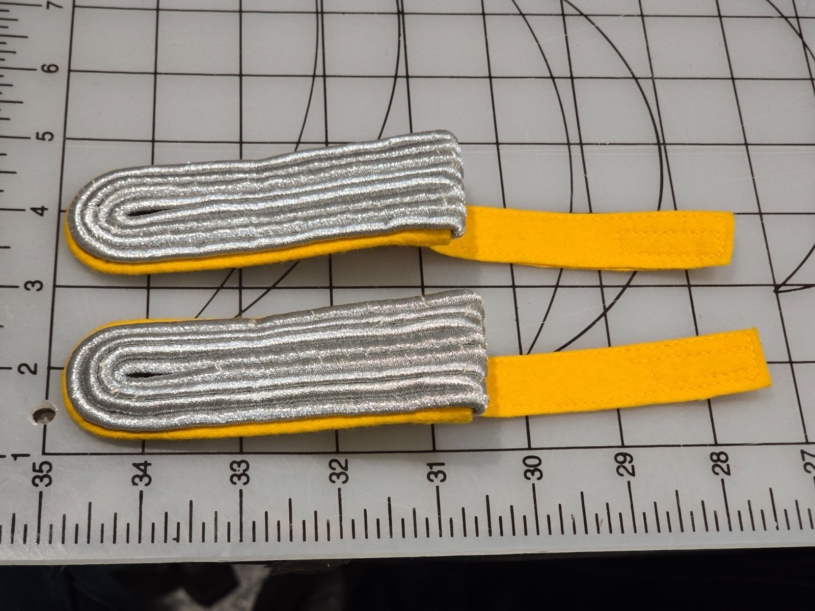 Repro WW2 German Cavalry Shoulder Boards Lieutenant Leutnant 4251