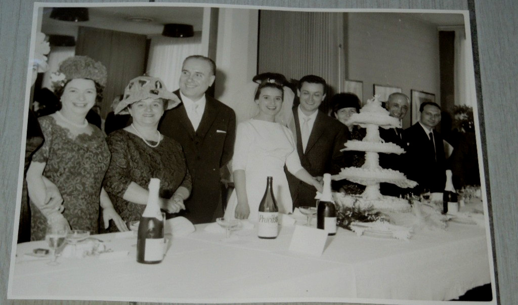 WEDDING-PHOTO 1950s- 2 very nice photographs at a real bargain price 21