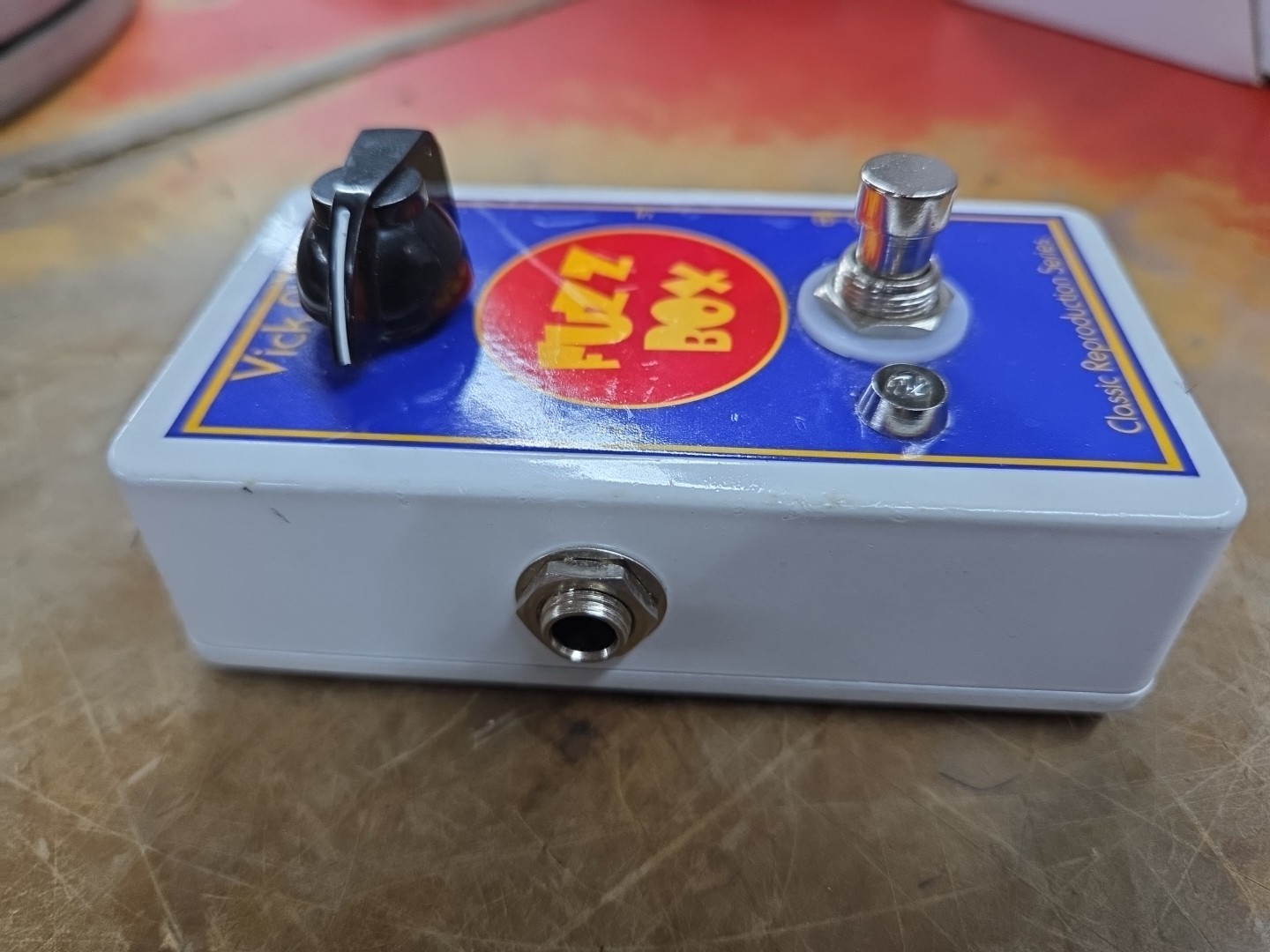 Vick Audio Fuzz Box Free Shipping