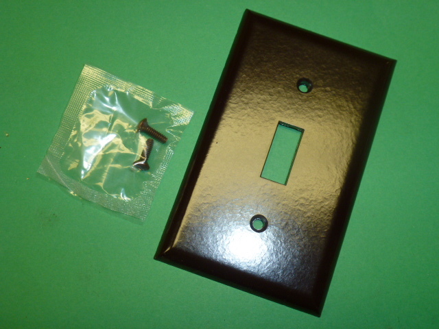 NOS! LOT of (25) BELL ELECTRIC BROWN 1 GANG SINGLE SWITCH PLATES, CAT # 10-01-BR