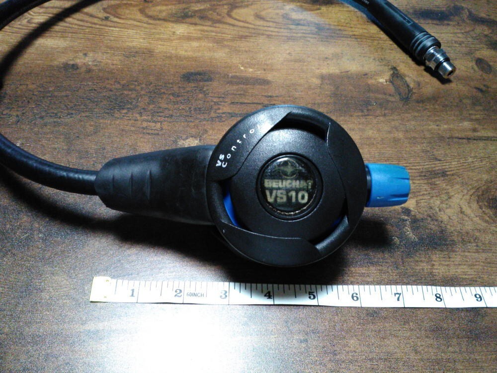 BEUCHAT VS-10 ADJUSTABLE / 941372 SCUBA DIVING REGULATOR.