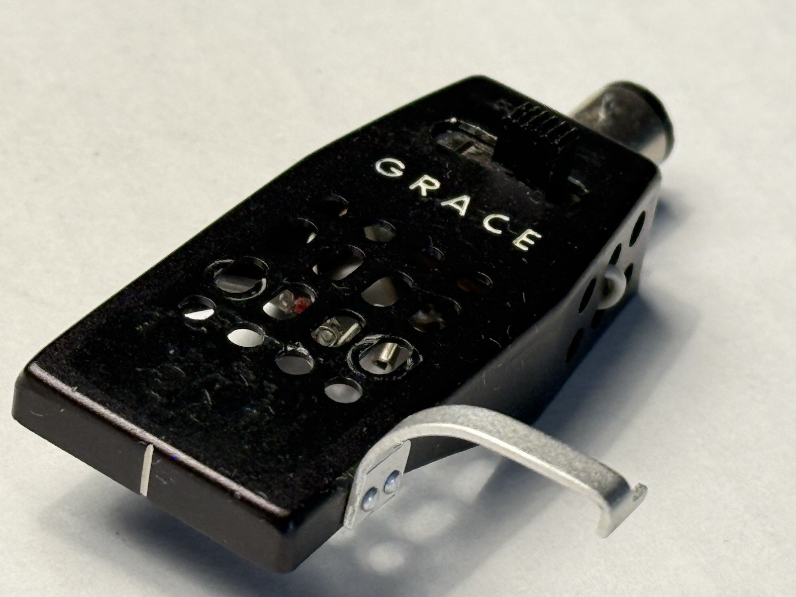 Genuine Grace Headshell  Switchable From Stereo  To Mono. For Decca C4E