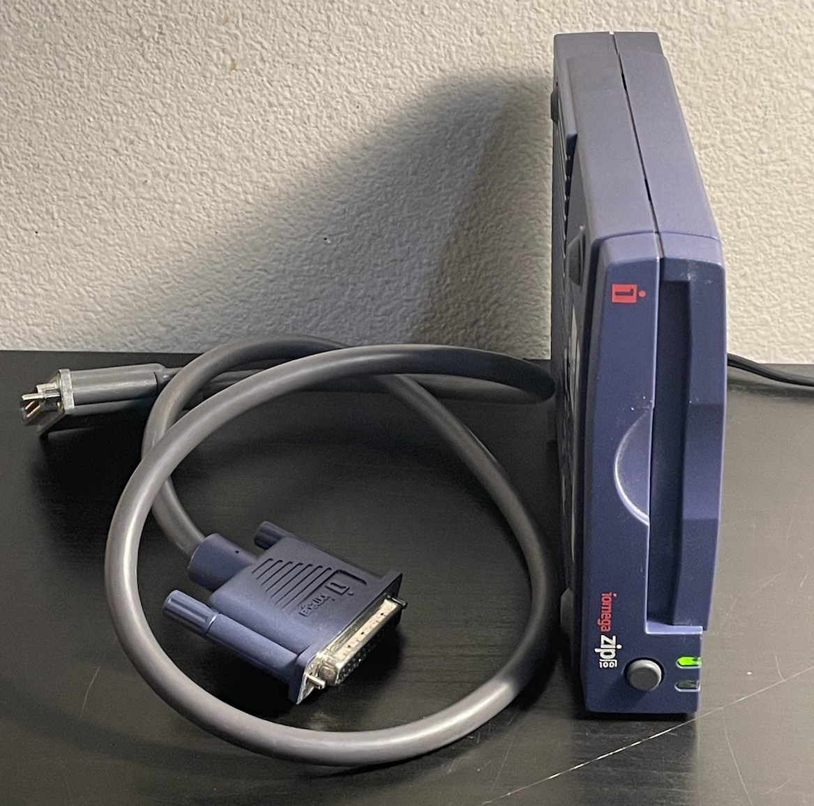 Iomega Zip 100 External Drive Z100P2 Parallel Port w/ Power Supply & Cable WORKS