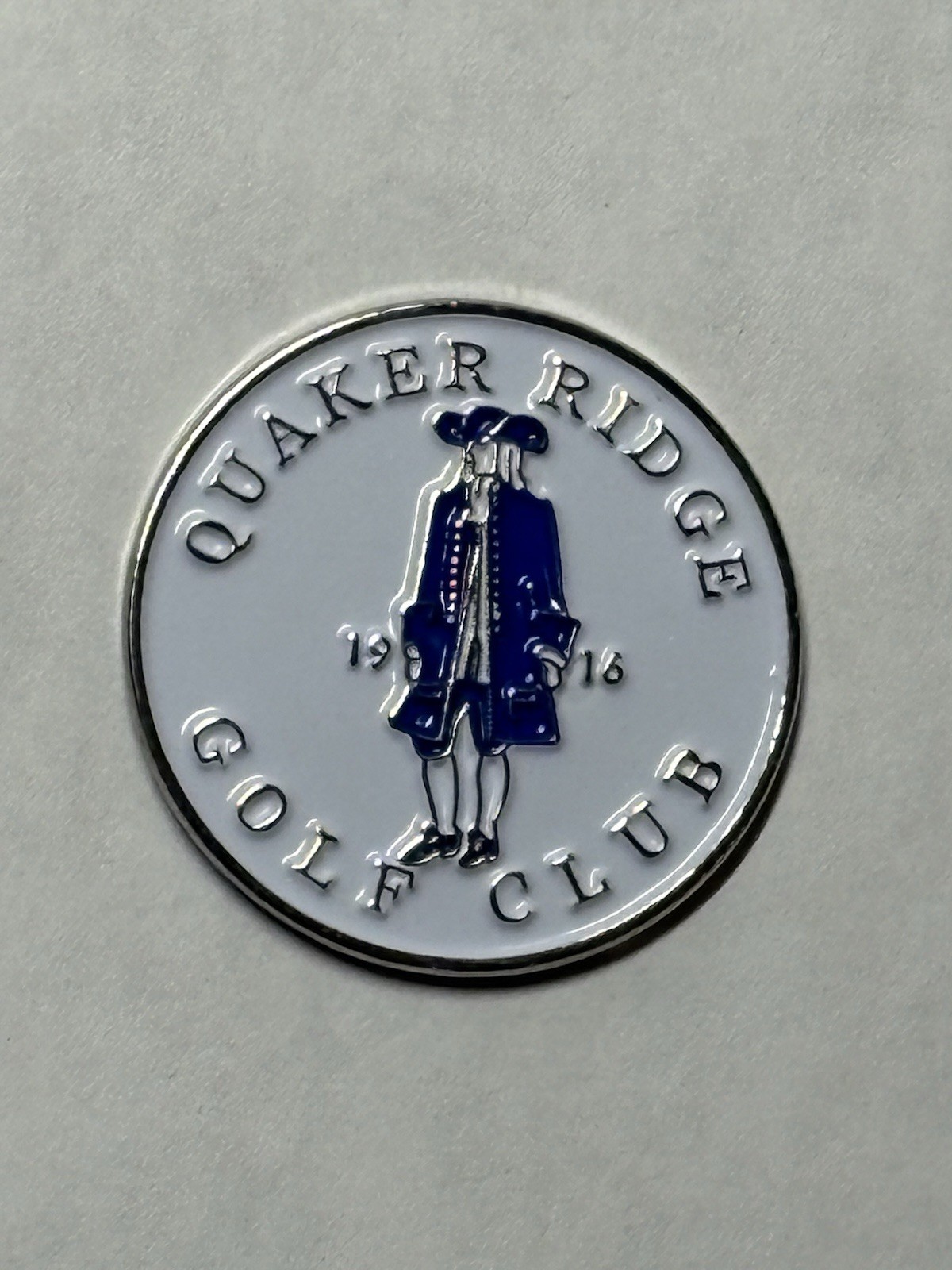 Quaker Ridge Golf Club 1" Coin Style Golf Marker - Scarsdale, NY - A Beauty!