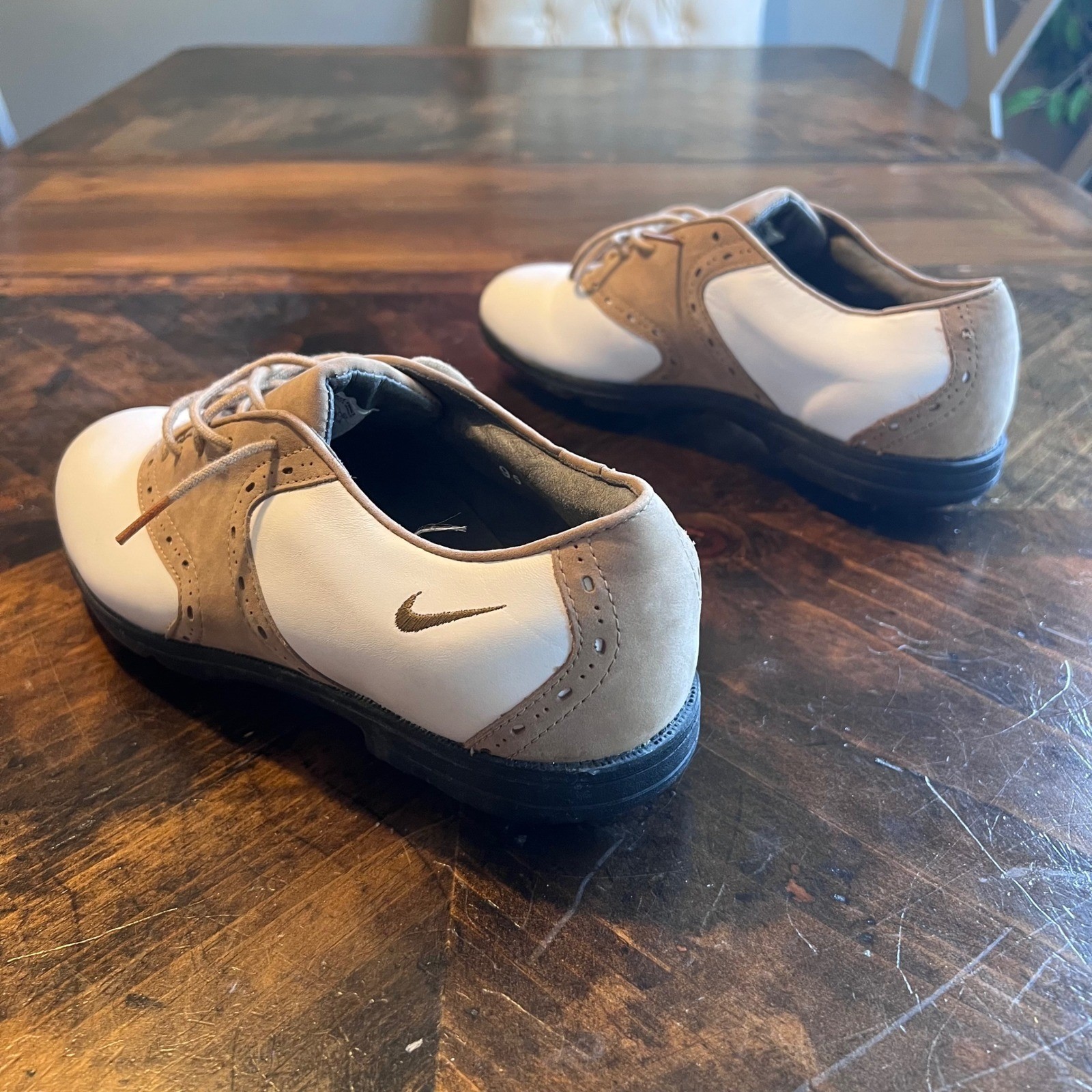 Nike Air Mens 9.5 Golf Shoes White Tan Leather Saddle Spiked 192012-121