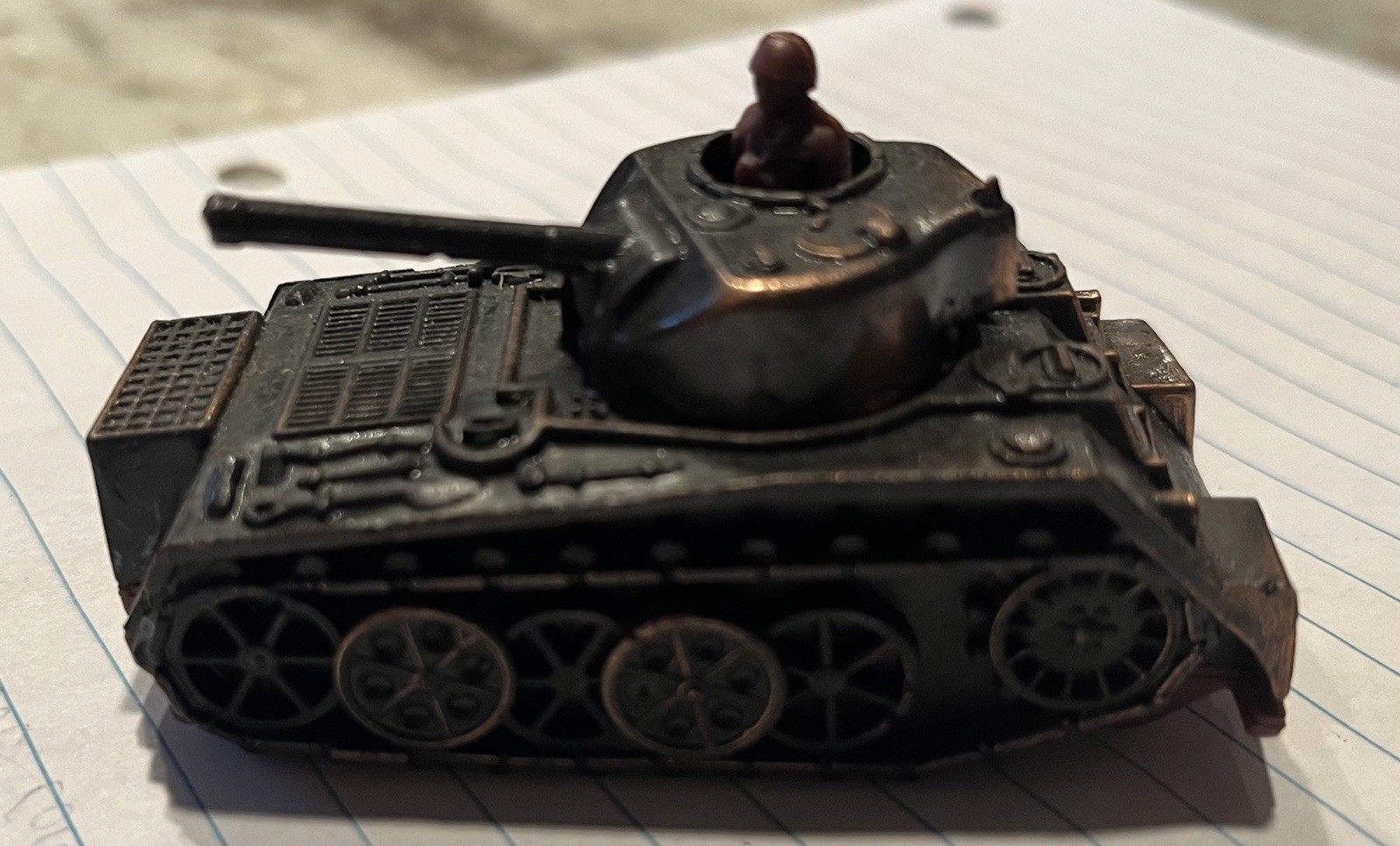 ARMY TANK BRONZE DIE CAST METAL COLLECTIBLE PENCIL SHARPENER 3" VG