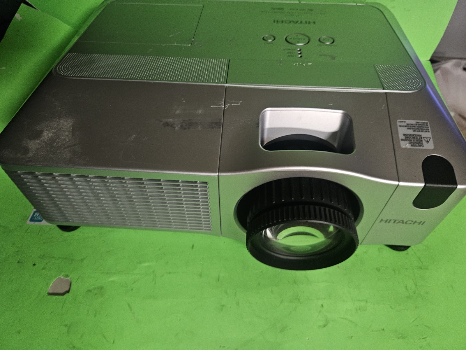 Hitachi Multimedia Projector CP-X615 4K Lumens HDMI  1388 HOURS