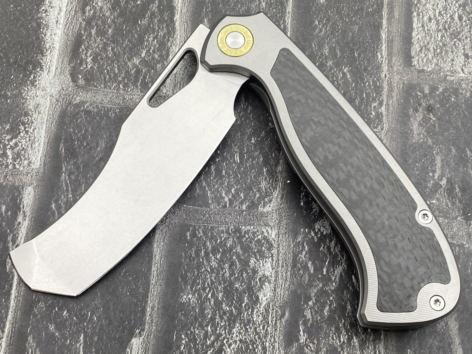 Twosun TS572-K110-CF Folding Knife K110 Blade Titanium/CF Handle Pocket Knife