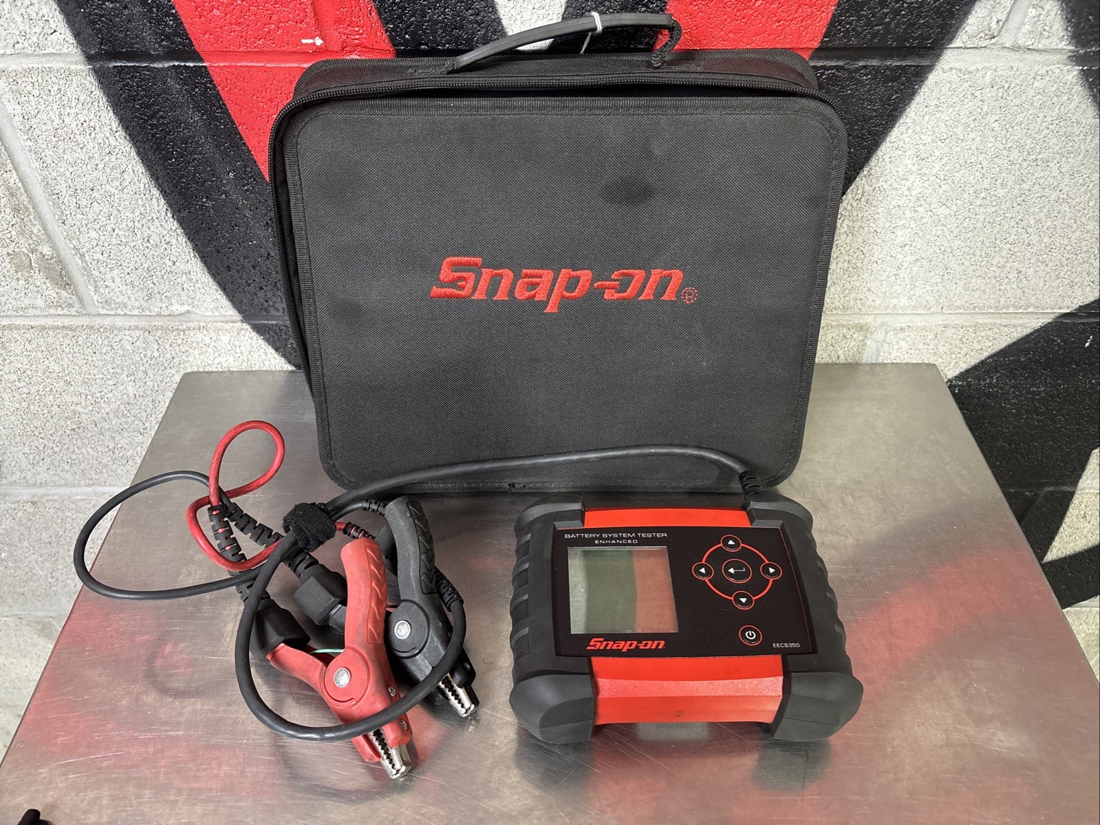 Snap-on 6, 8, 12V Enhanced Battery System Tester EECS350 w/ Case