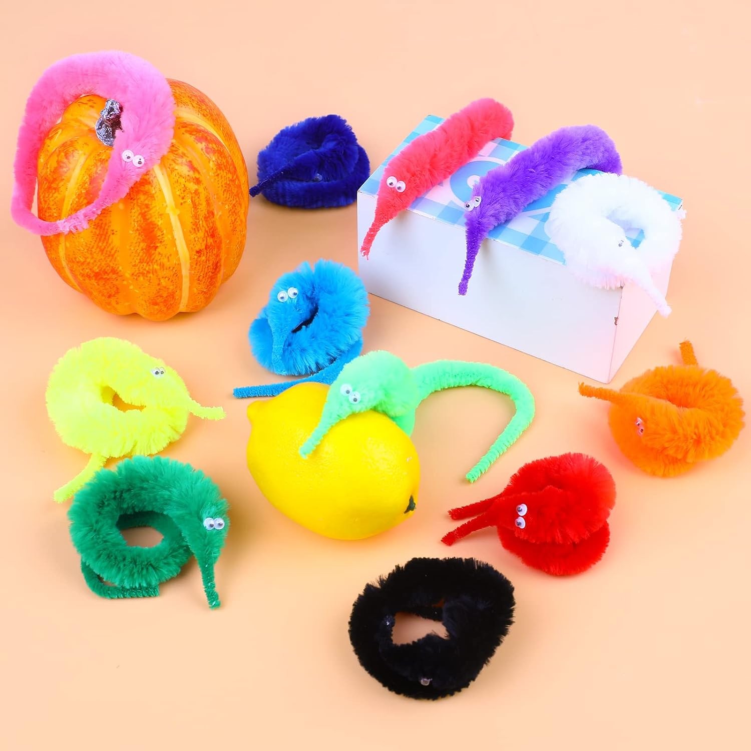CCINEE 48 Pcs Magic Twisty Worm Wiggly Fuzzy Worms on a String Magic...