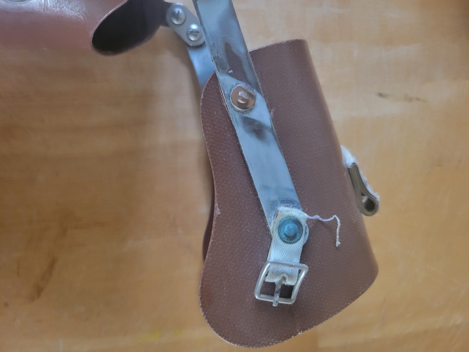 Lot Of 2 Artificial arm Prosthesis No Hooks
