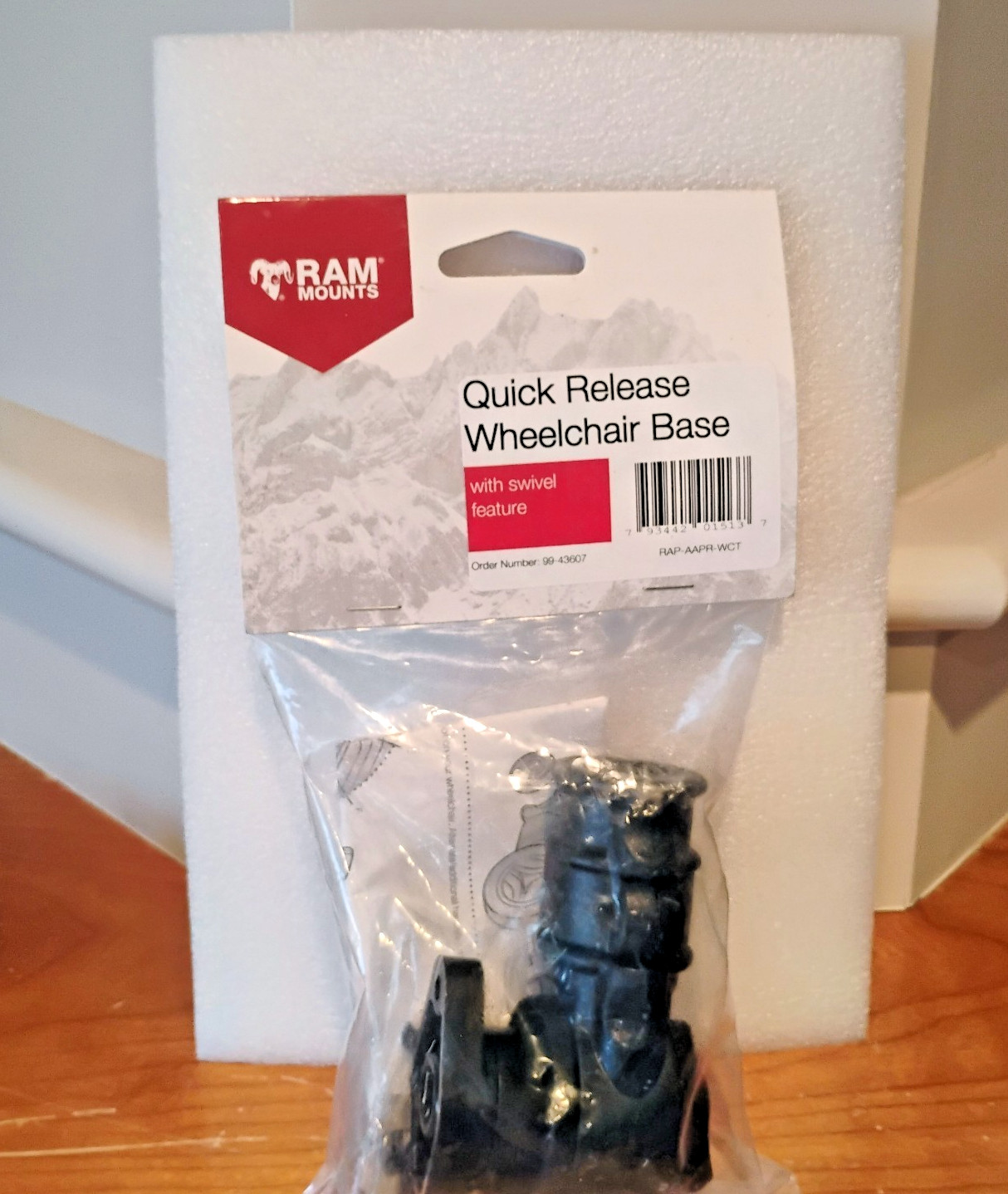 RAM Universal Wheelchair Base with Quick Release & Swivel Feature