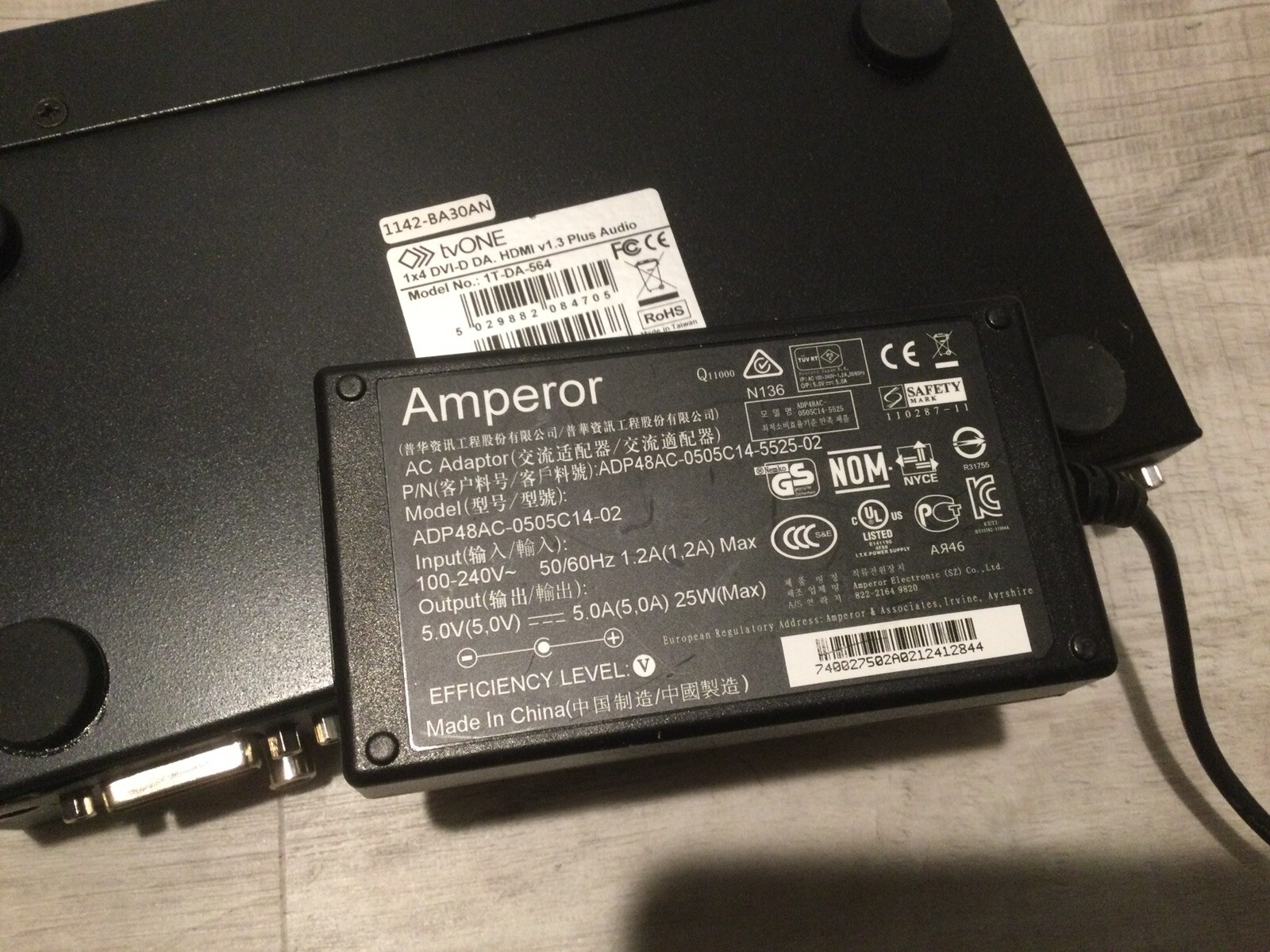TV One-Task 1T-DA-564 1x4 DVI-D + Audio DA (tested to power on only, no returns)