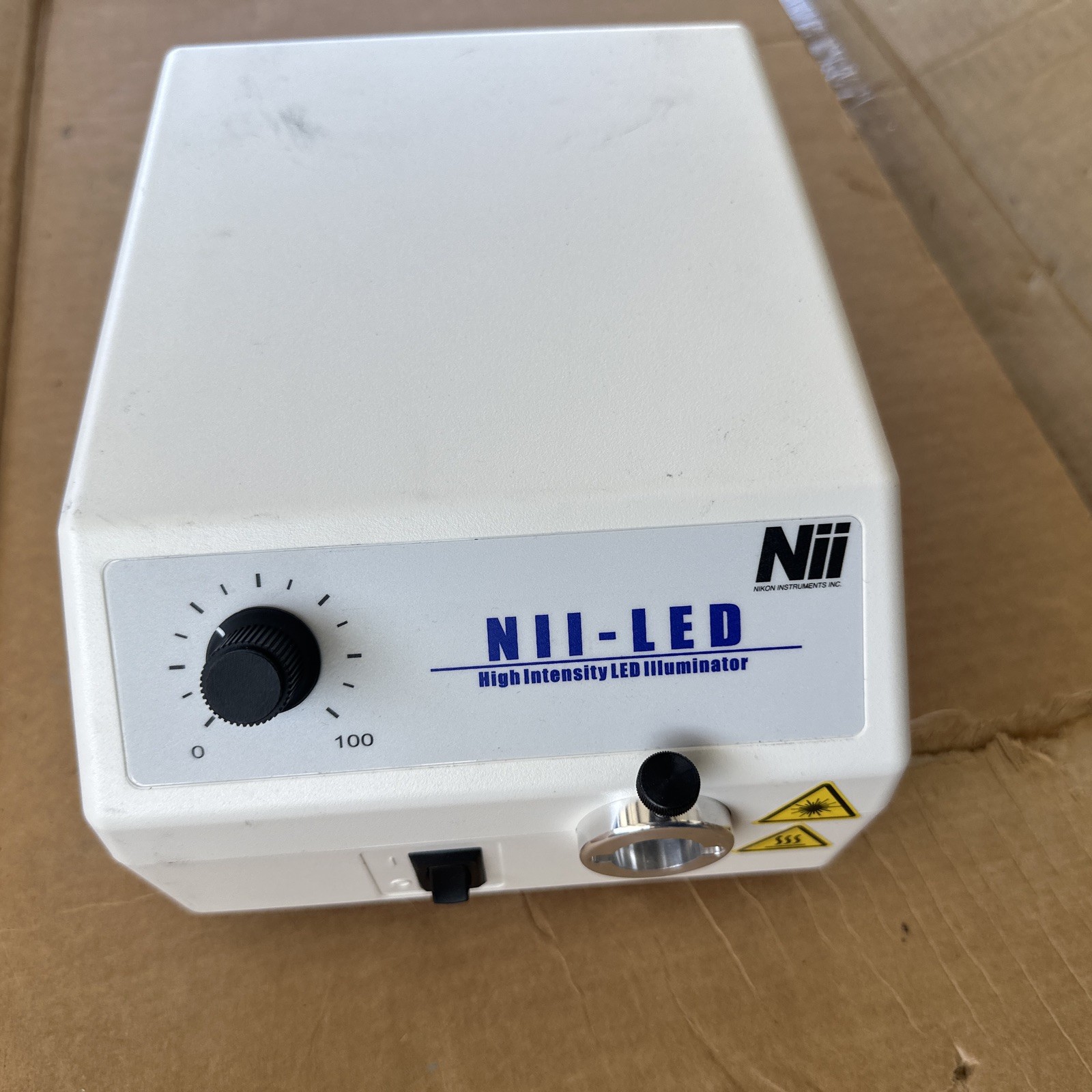 DOLAN-JENNER/ nikon industries  NII-LED High Intensity Illuminator