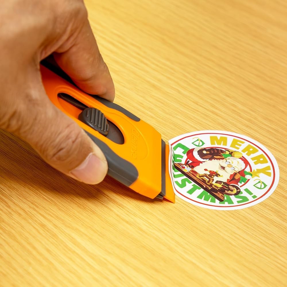Blade Plastic Blade Scraper with Retractable Blade: Without Daging