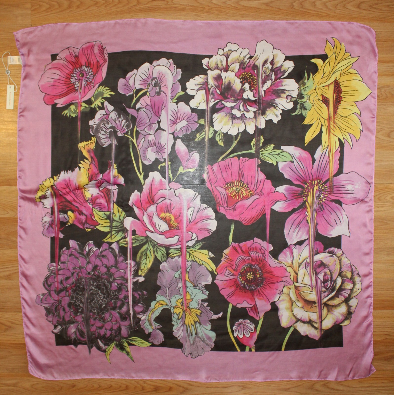 New Max Studio 42" Summer Flower Square Scarf  #MS172