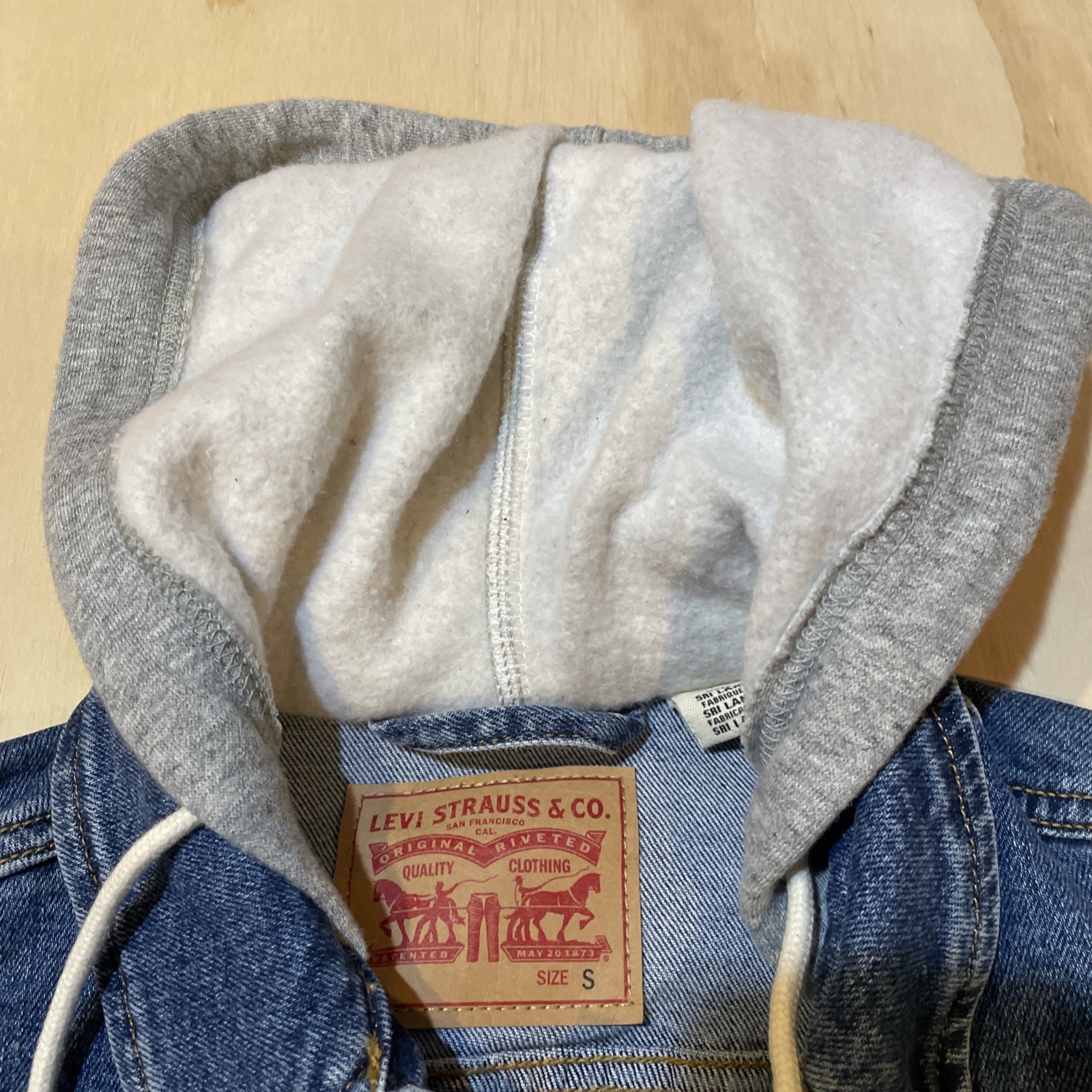 Levi Strauss Denim Hybrid Trucker Jacket Small. Excellent Condition