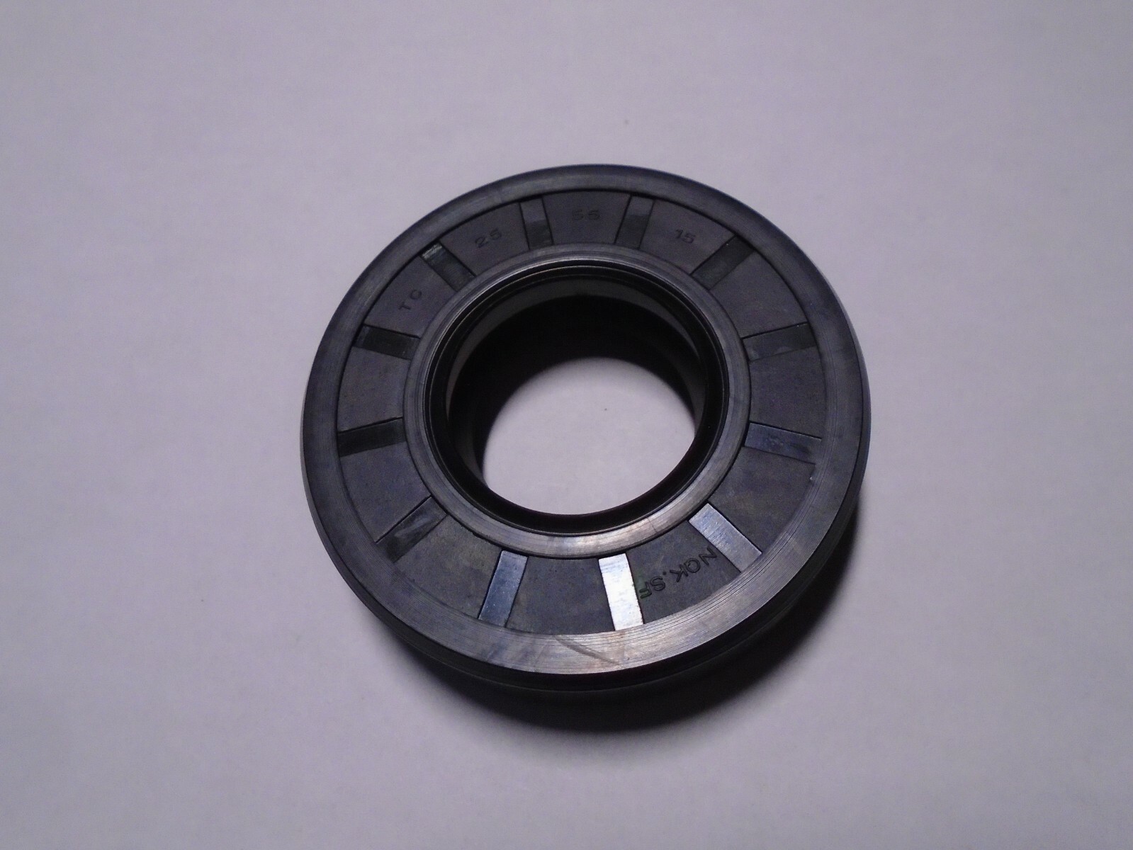 TC 25X55X15 DOUBLE LIPS METRIC OIL / DUST SEAL 25mm X 55mm X 15mm WITH SPRING