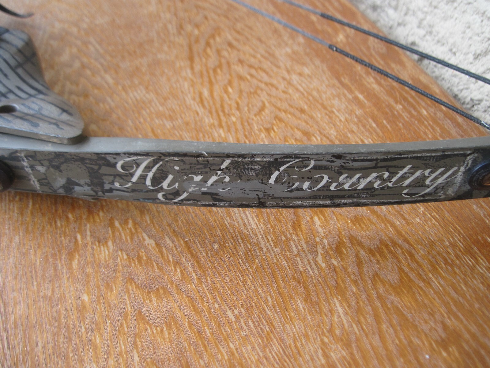 COMPOUND BOW, HIGH COUNTRY SAFARI RH