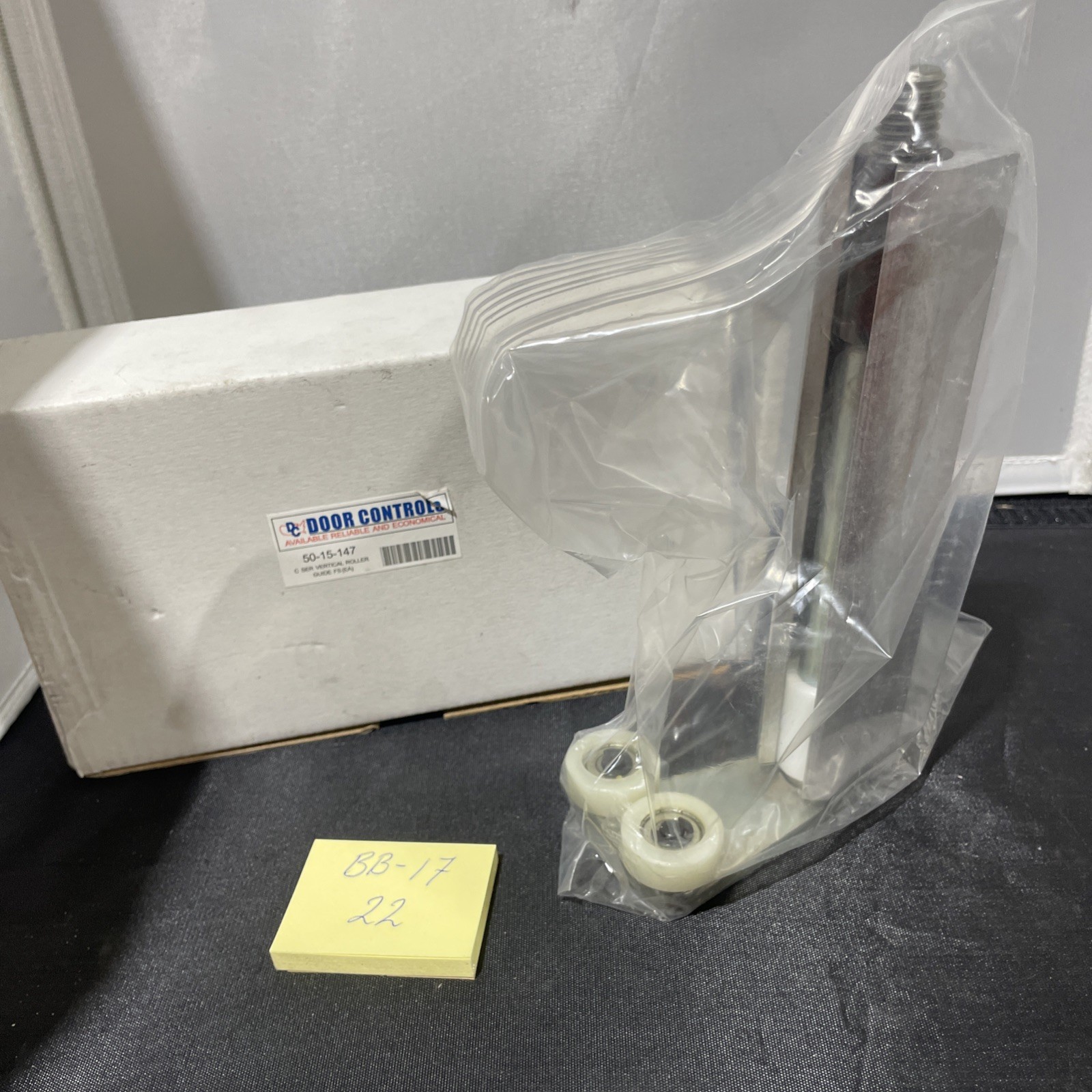1 NEW BESAM 50-15-147 Vertical Guide Roller “C Series” (bottom Guide)