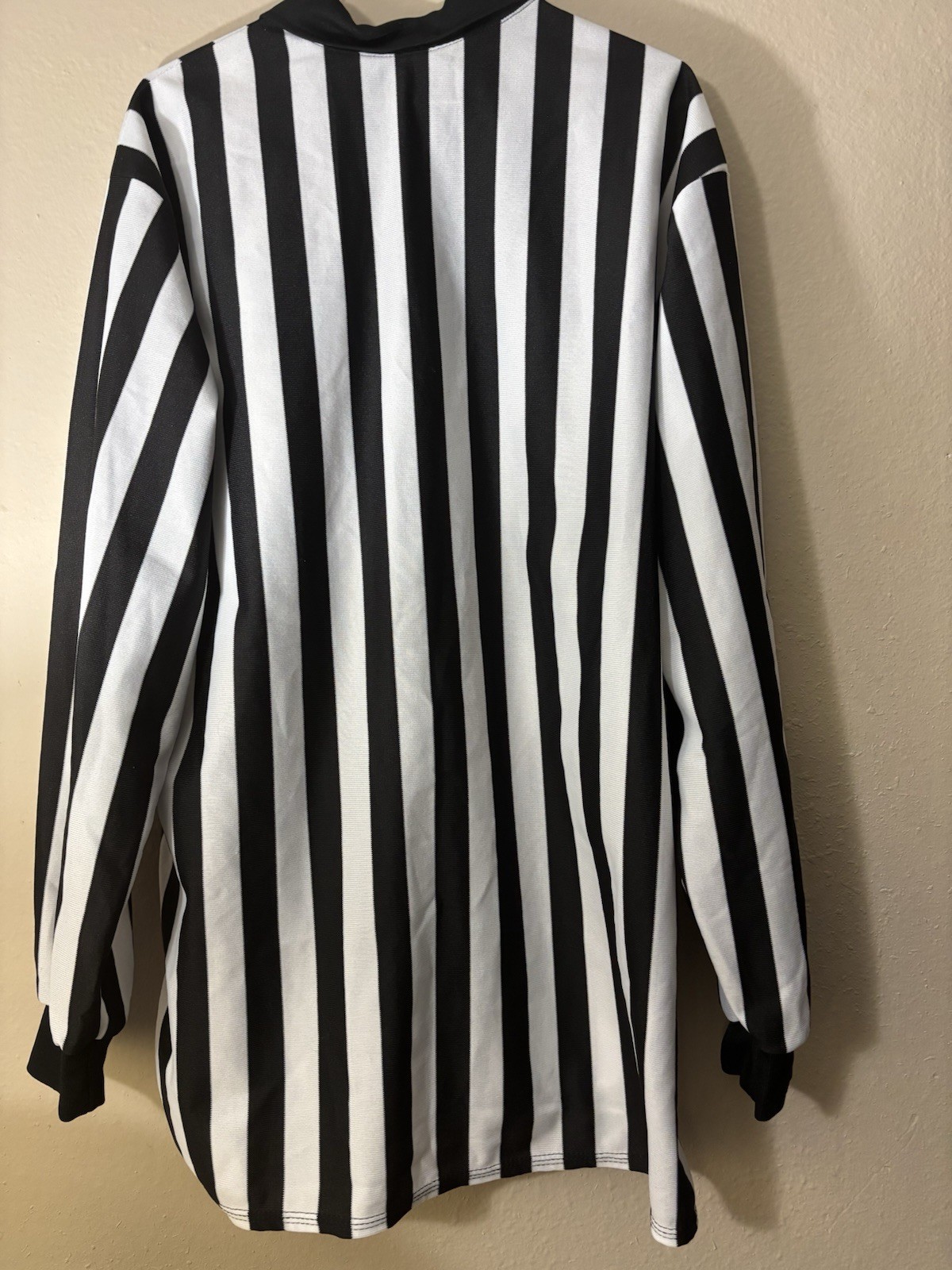 Strips Plus Athletic Ref Shirt Referee Umpire Black White Size L Long Sleeve