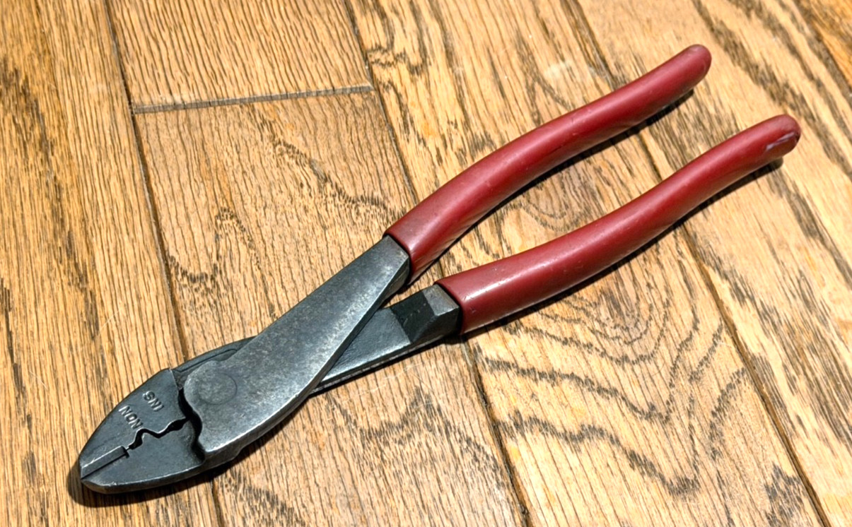 🇺🇸 Klein Tools USA 9.5" Long Wire Terminal Crimper Pliers Cutters Electrical