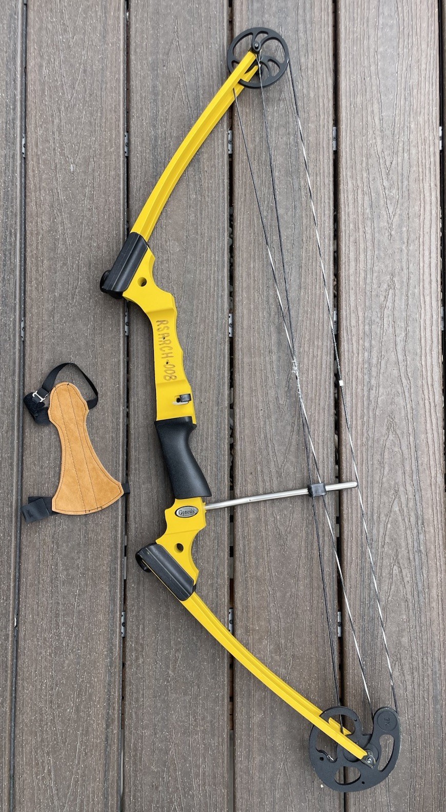 Mathews Genesis Original Bow - Lightweight - NASP - Right Hand - Yellow