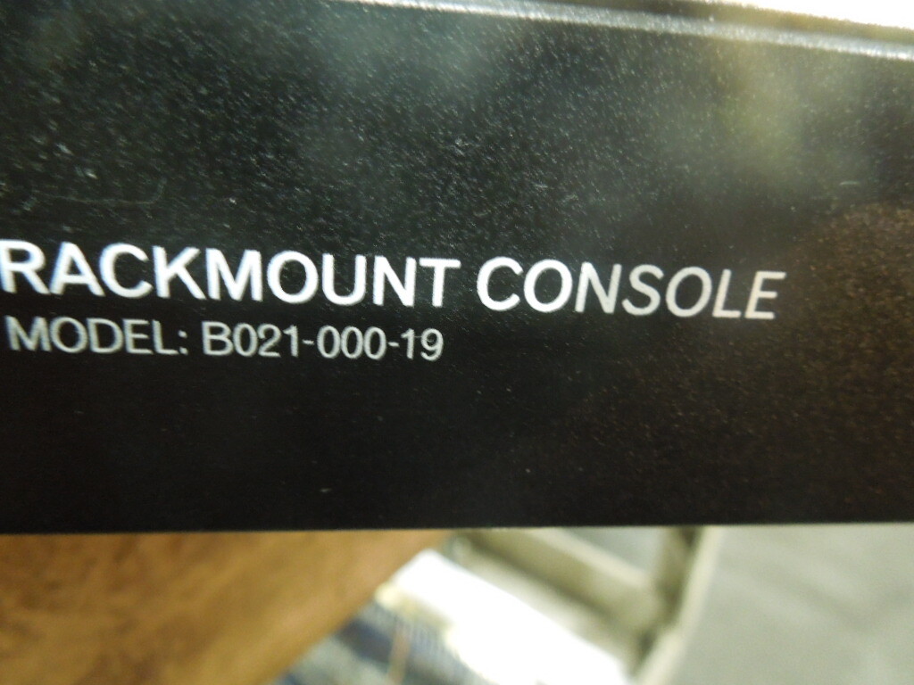 Tripp-Lite Model: B021-000-19 Rackmount Console