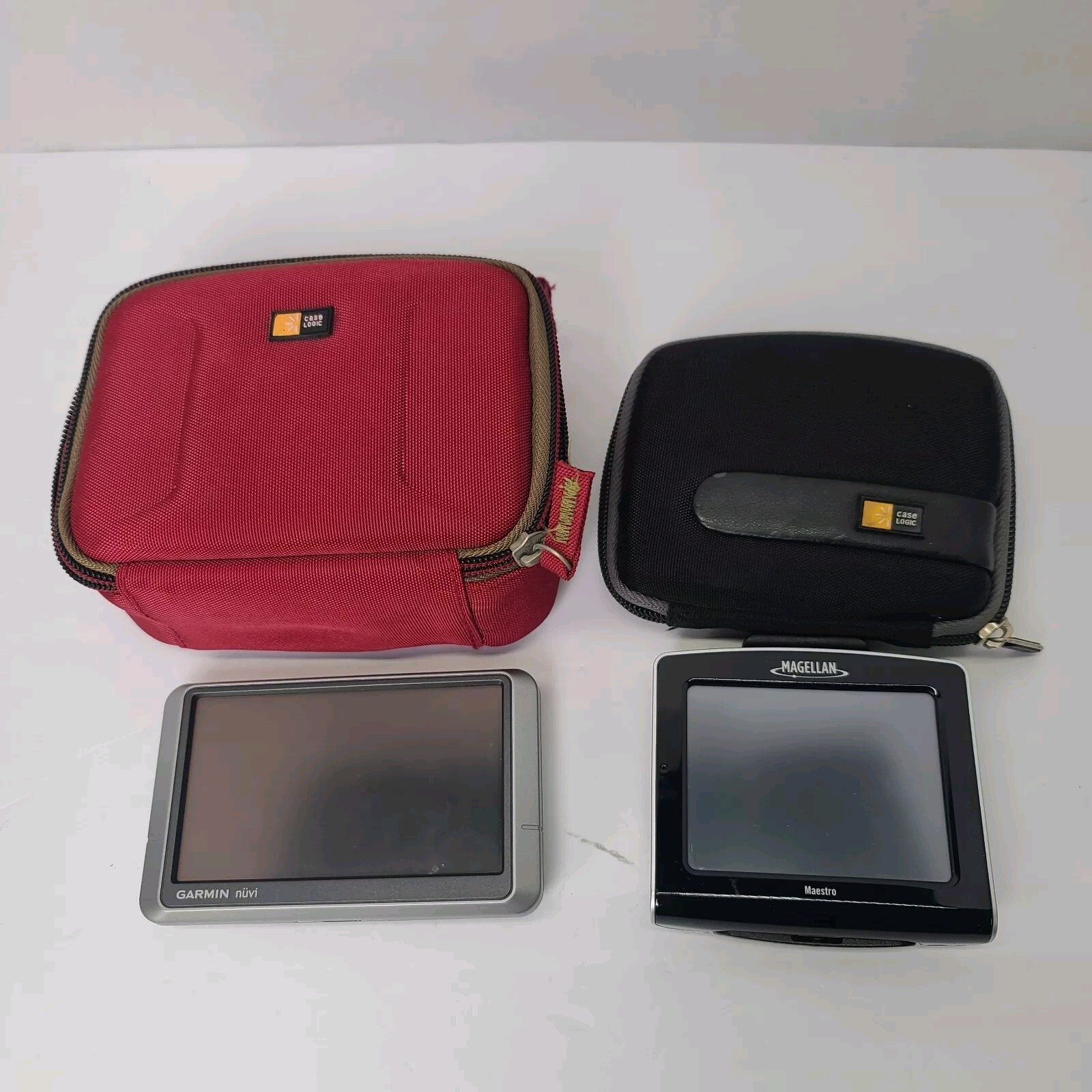 2 Untested GPS Systems Garmin Nuvi & Magellan Maestro W/ Cases Bundle