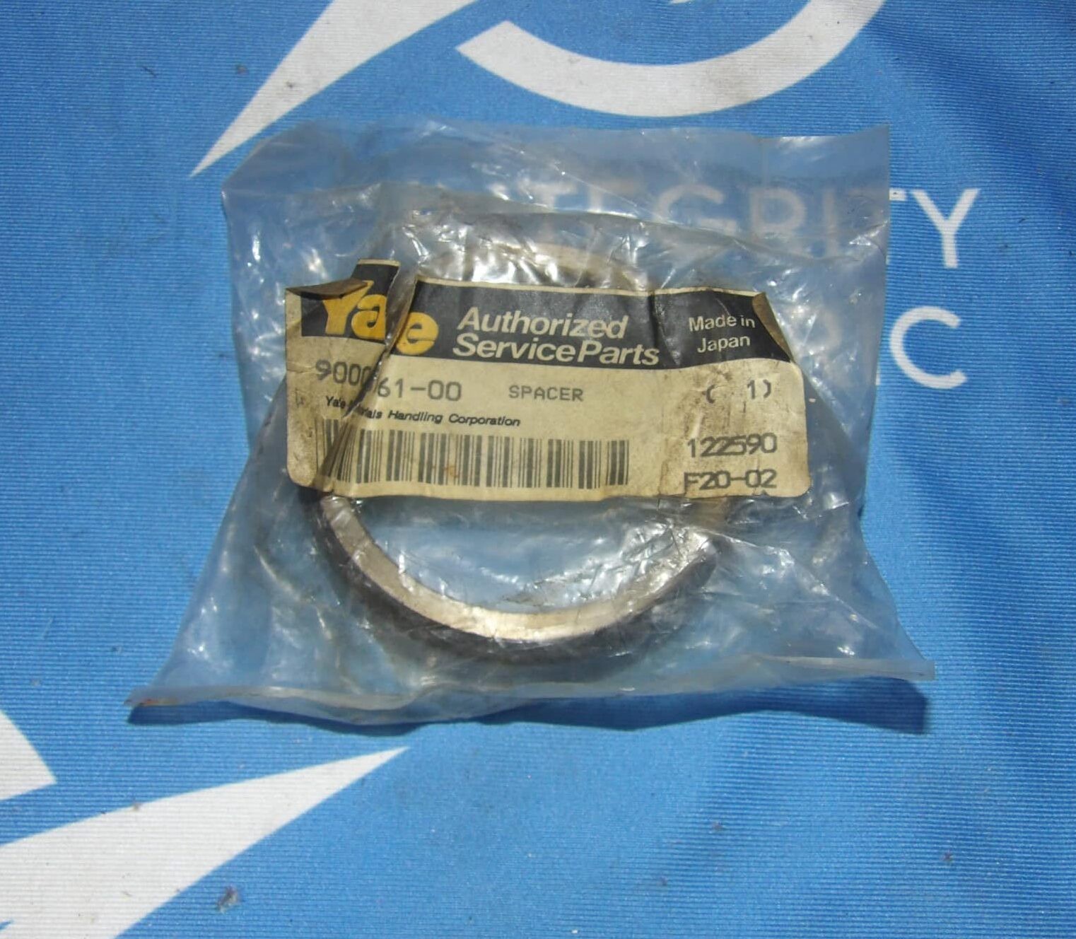 NIB Yake 9000161-00 900016100 Spacer Bushing + 1 Year Warrnaty