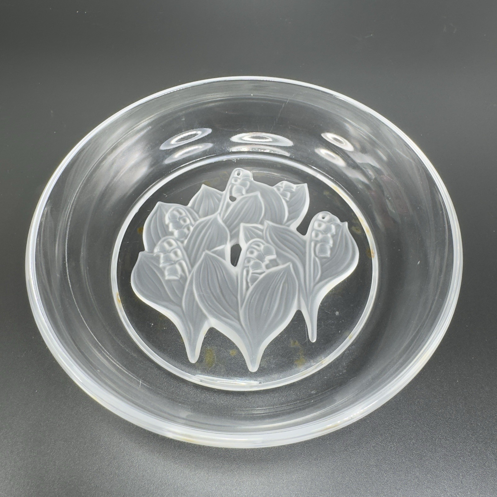 Sasaki Lily of the Valley Clear Round Dish Plate Trinket Holder Dish Frosted
