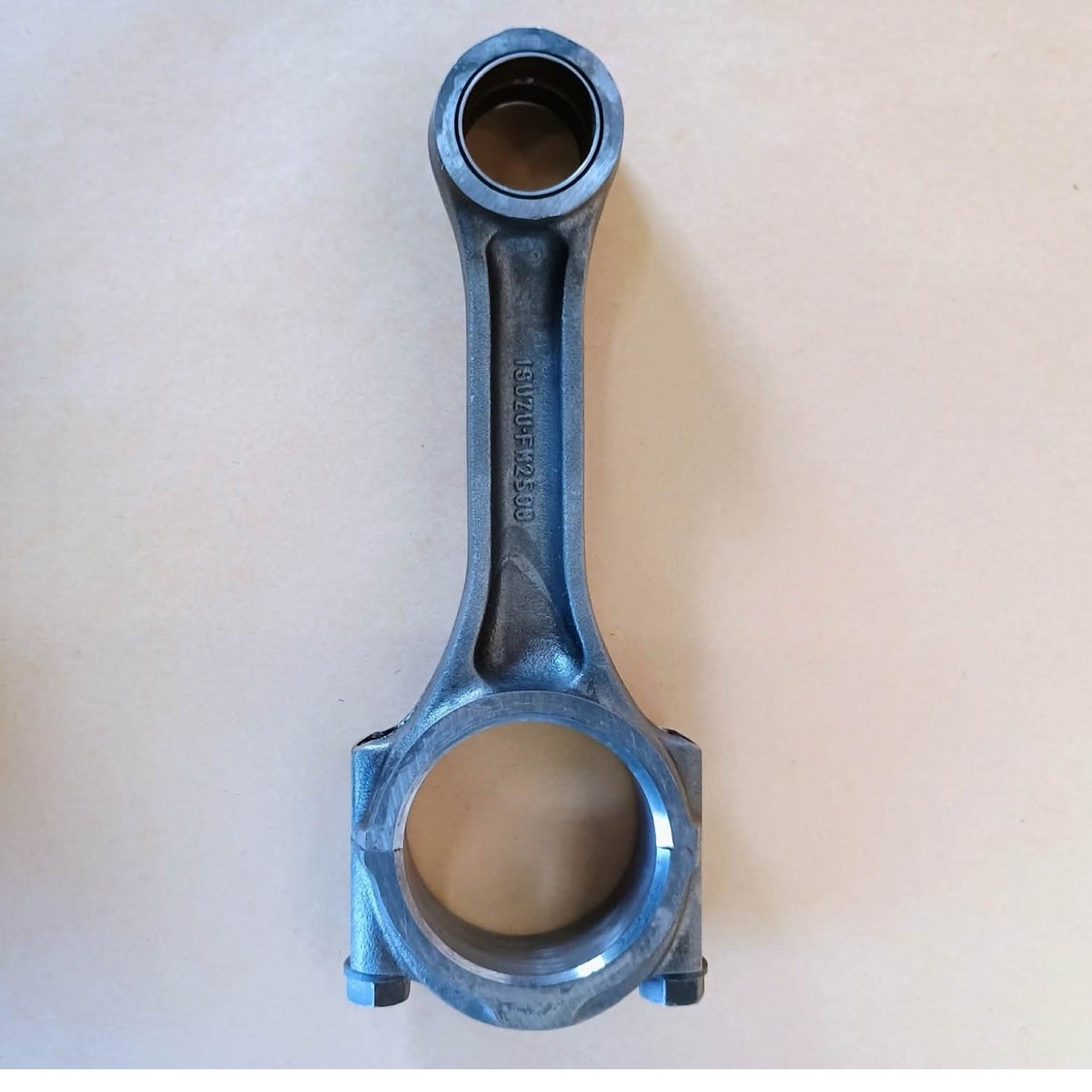 White 2-65, Isuzu 4-235 Connecting rod 33-0034274 Used (S0035)
