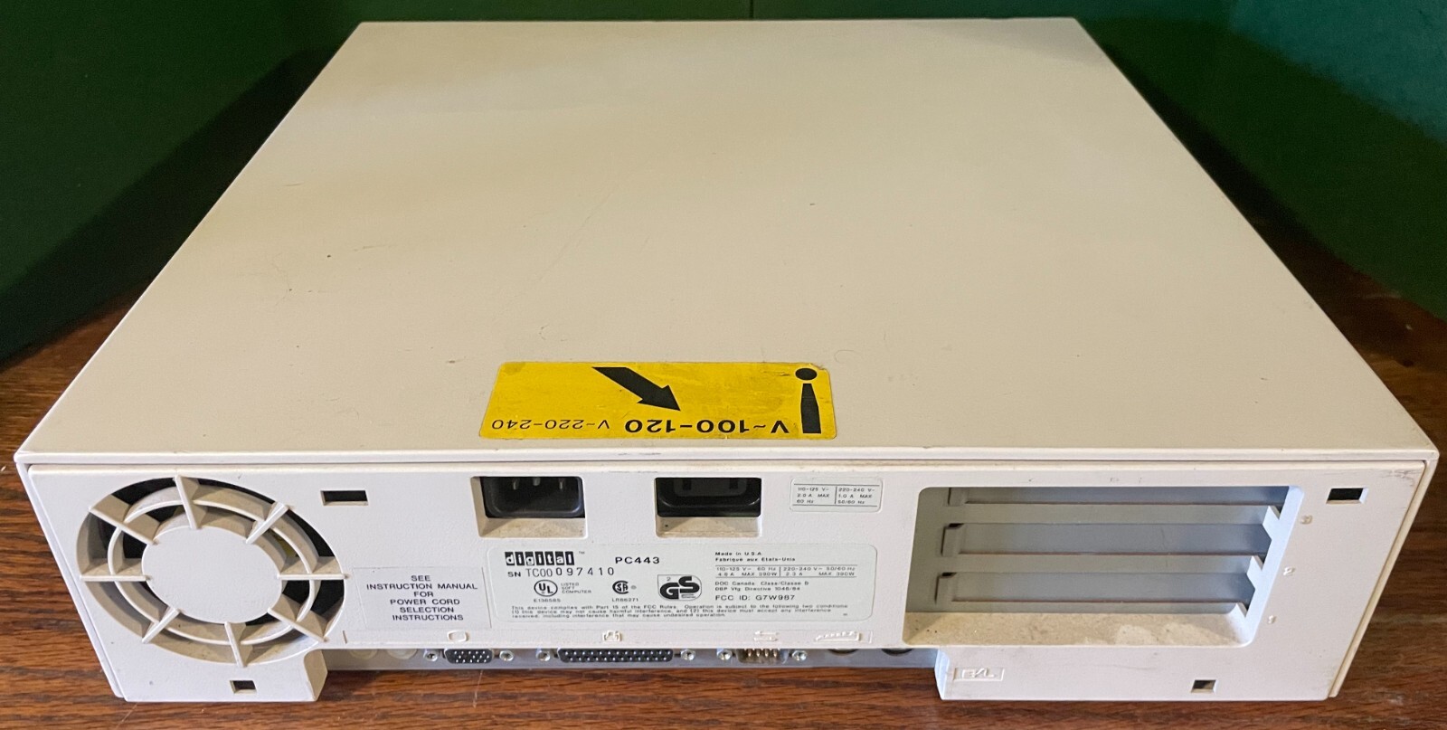 Vintage DEC Digital Equipment Corp. DECstation 320SX Computer, PC443-A2