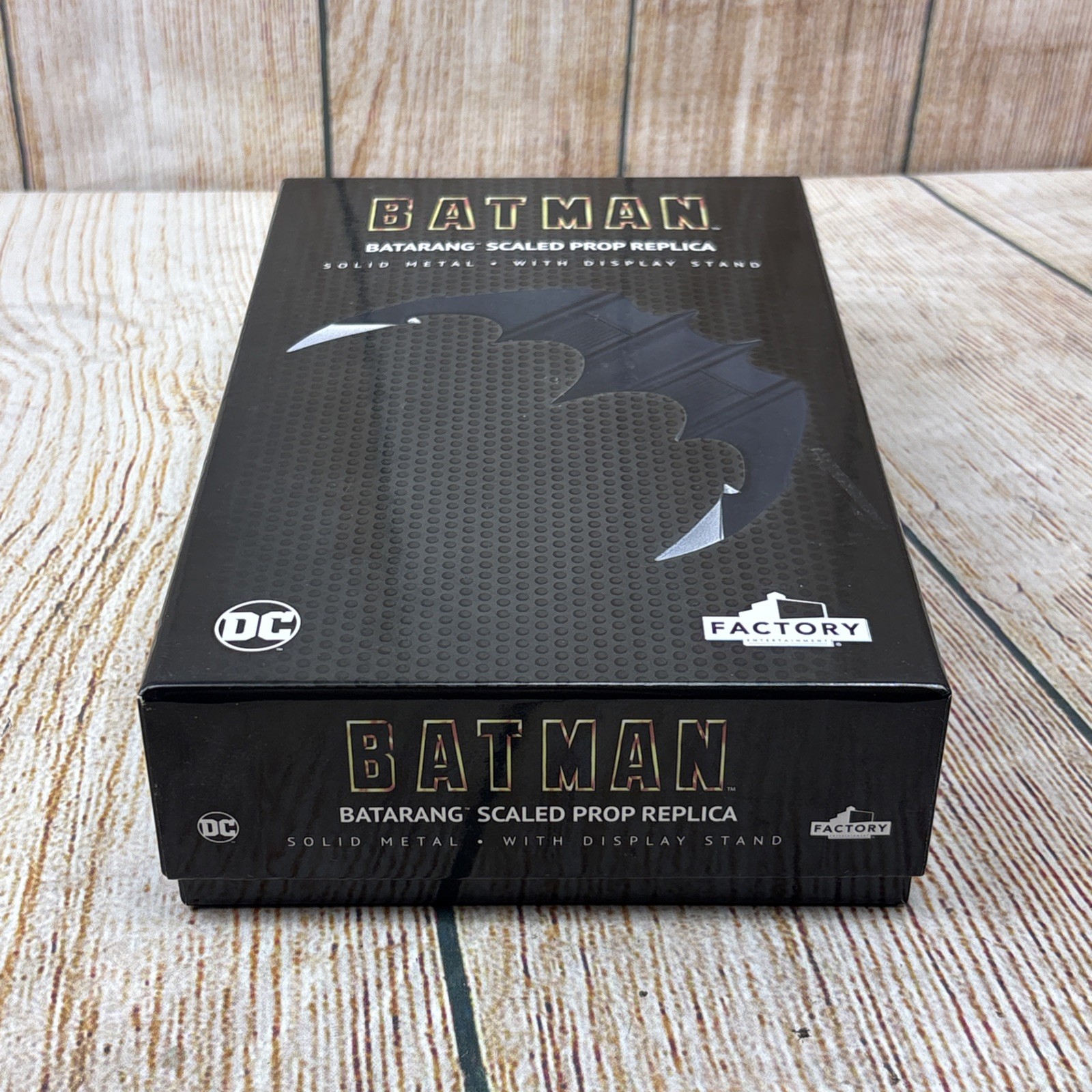 Batman Batarang Scaled Prop Replica With Display Stand DC