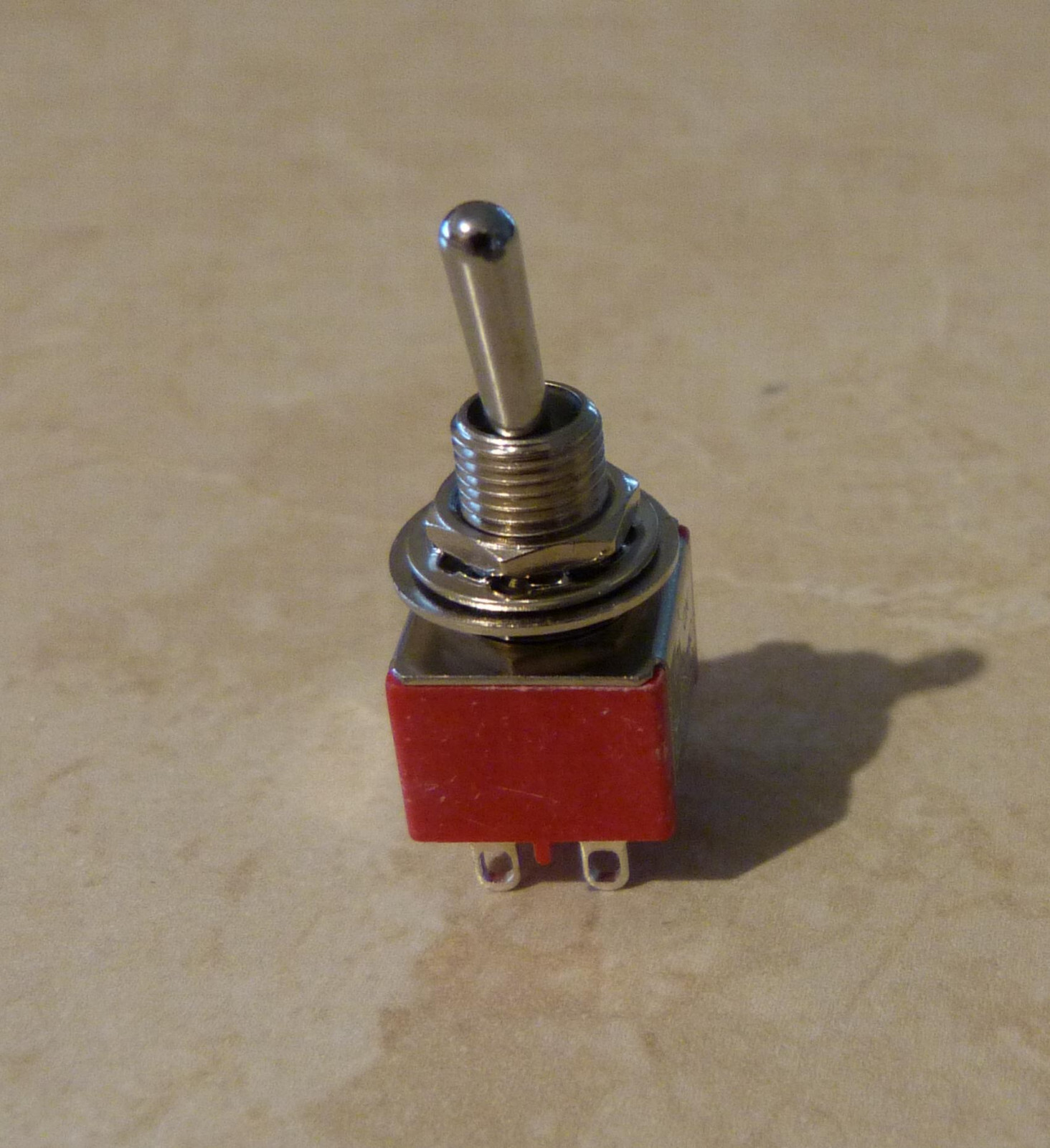 Salecom T80-T DPDT Mini Toggle Switch - 2 positions On On