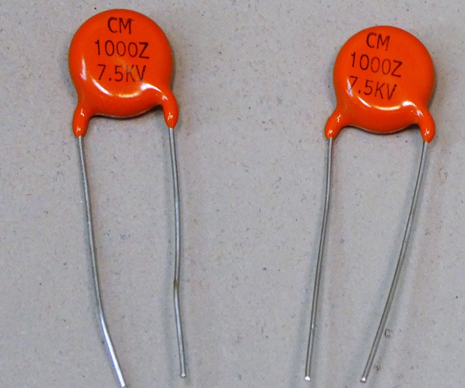 Two .001uF 7.5kV 200-7224 capacitors RF current rated medium power HF Amplifiers
